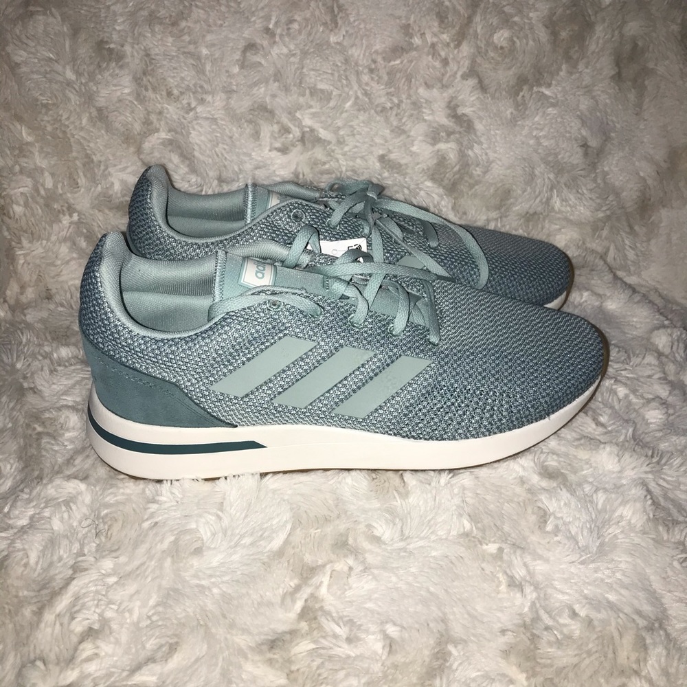 Adidas Run 70S Retro Running Shoes Ash Green